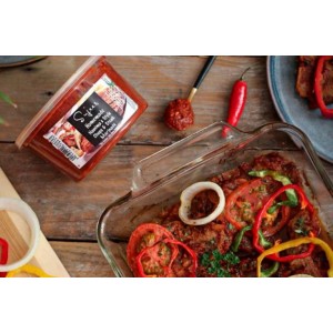 SUJEES CHOPS & STEAK