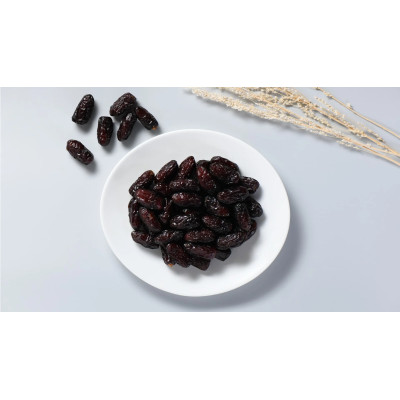Premium Safawee Dates -1Kg Box